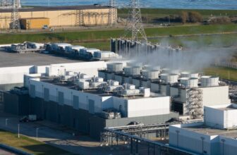 Wall Avenue Sphincters Tighten as Oracle Delays Its OpenAI Information Heart Buildout