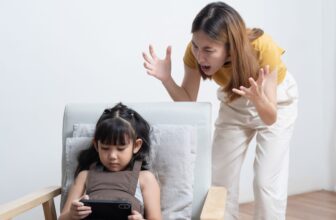 Mother Rage: Why It Occurs and What It’s Actually Attempting to Inform You